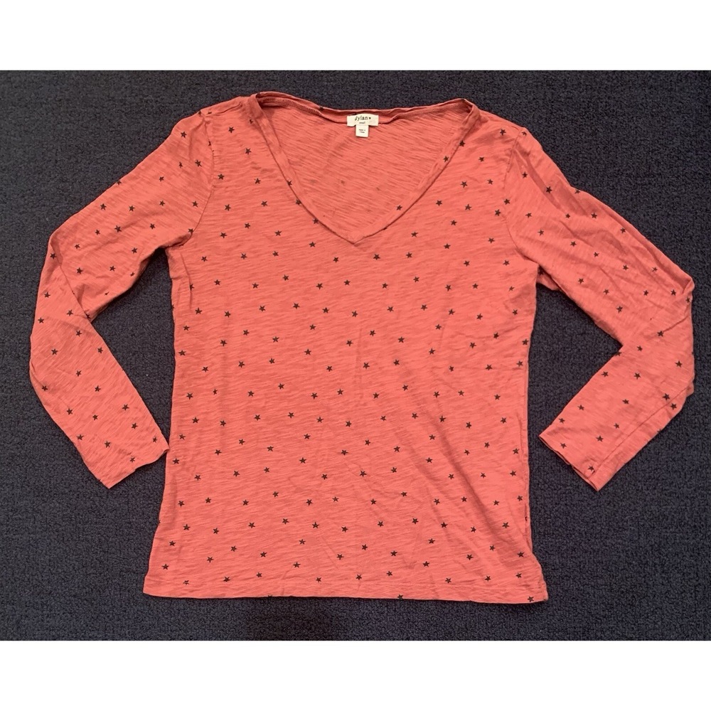 Dylan Long Sleeve Shirt Women's Size‎ Small Red Stars V-Neck